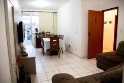 Apartamento Bairro Veneza. Valor 210 mil