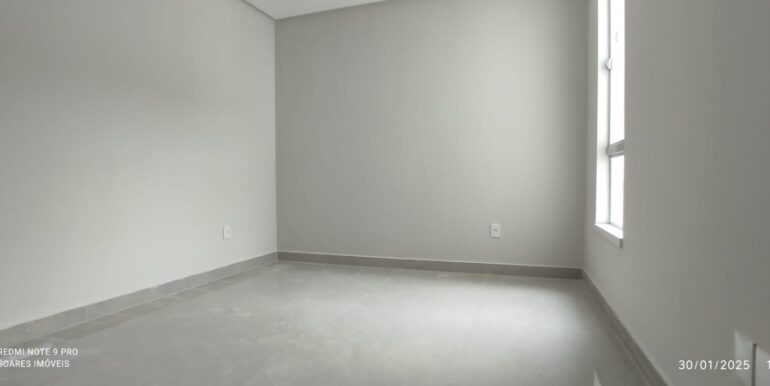 WhatsApp Image 2025-01-31 at 16.10.04