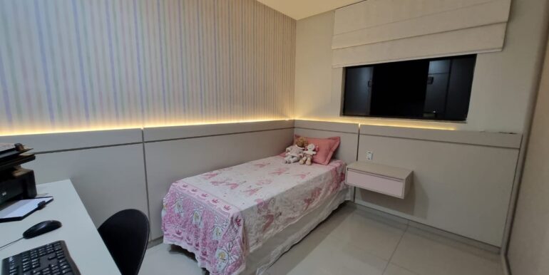 WhatsApp Image 2024-10-07 at 19.38.12 (3)