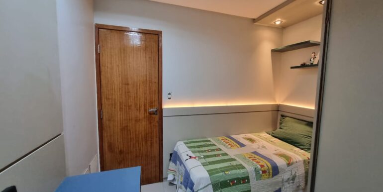 WhatsApp Image 2024-10-07 at 19.38.13 (1)