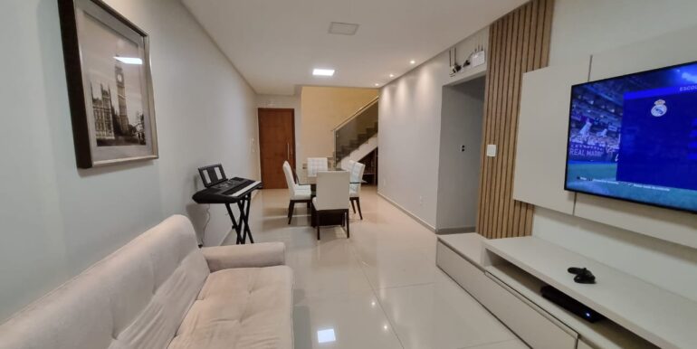 WhatsApp Image 2024-10-07 at 19.38.16 (1)