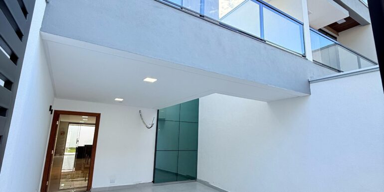 WhatsApp Image 2025-05-16 at 10.21.47 - Copia