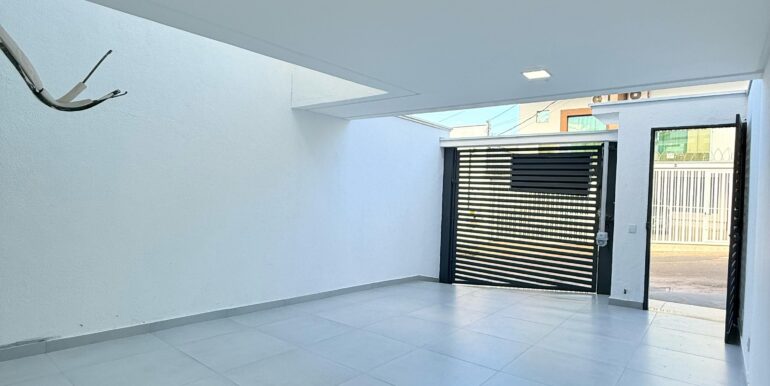 WhatsApp Image 2025-05-16 at 10.21.50