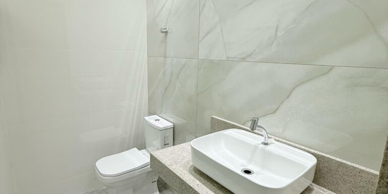 WhatsApp Image 2025-05-16 at 10.21.52