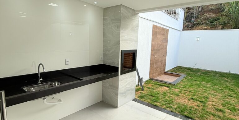 WhatsApp Image 2025-05-16 at 10.21.54 (1)