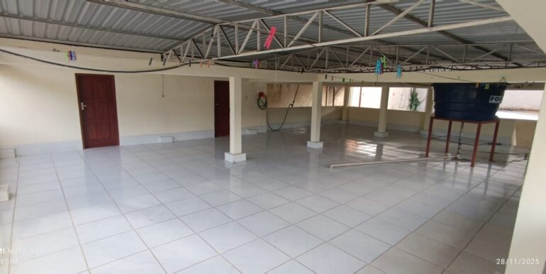 WhatsApp Image 2025-12-01 at 11.38.14