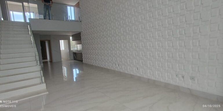 WhatsApp Image 2025-10-06 at 09.31.08 (2)