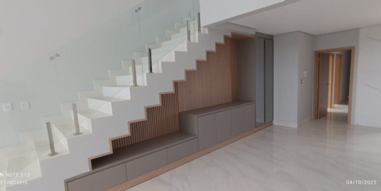 WhatsApp Image 2025-10-06 at 09.31.08