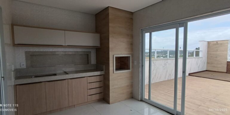 WhatsApp Image 2025-10-06 at 10.00.24 (1)